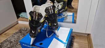 Predam korčule BAUER M4 vel. 3.5d - 2