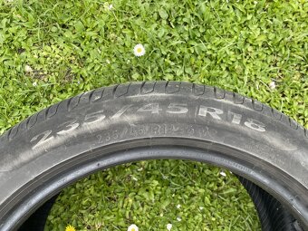 4x Letne pneu Pirelli 235/45 R18 - 2