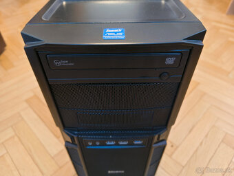 Mid Tower PC skriňa - Zalman Z1 Black - 2