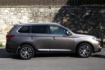 MITSUBISHI OUTLANDER 2.2 DI-D Intense+ A/T - 2
