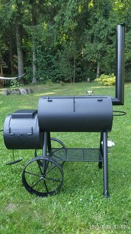 Záhradný gril Smoky Fun Tradition 6 - 2