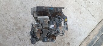 Robotická prevodovka Clio 3 - 2