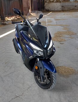 MAXI Skúter KYMCO X-TOWN CT 125i - 2