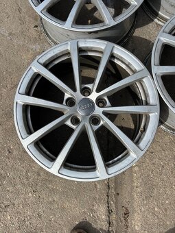 AUDI R17 5x112 - 2