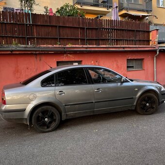 Volkswagen Passat B5 - 2