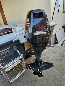 Lodný motor Suzuki 15 hp - 2