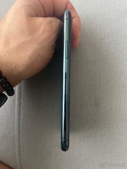 Apple Iphone 11 pro 256GB, midnight green, rozbity displej - 2