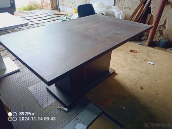 jedálenský stôl - 2