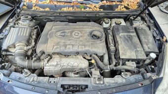Opel Insignia 2,0CDTi 96kw - 2