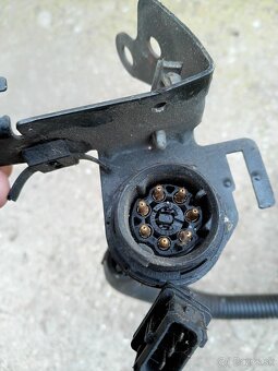 Predám naftové čerpadlo 2,7tdi - 2