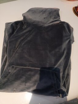 Mix dámskych šiat - 2