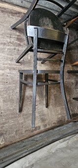 Predam drevene stoličky - 2