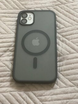 Iphone 11 ako novy ios 26.2 - 2