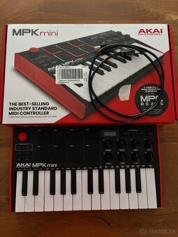 AKAI MPK mini - 2