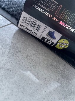 SKECHERS tenisky veľ. 26 - 2