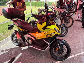 KUPIM, HONDA X-ADV,alebo vymenim za bmw s1000r - 2