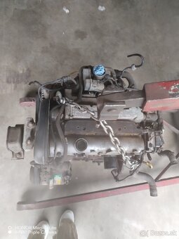 Opel Meriva X01 1.6 motor - 2