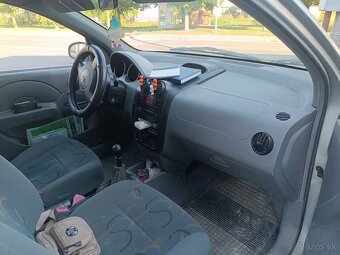 Daewoo Kalos - 2