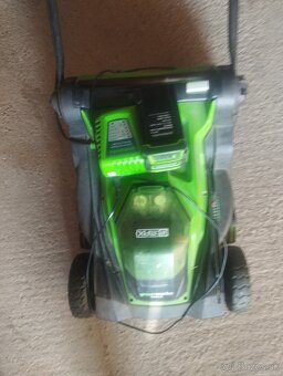 GREENWORKS aku kosačka - 2