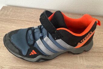 Predám tenisky ADIDAS TERREX AX2R veľ. 36 - 2