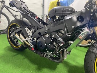 Predám Suzuki GSX-R 1000 K8 - na náhradné diely - 2