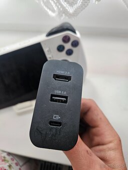 Asus rog ally z1 extreme - 2