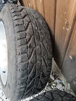 5x139.7 215 65 r16 - 2