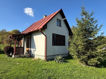 PREDAJ - STAVEBNÝ POZEMOK S CHATKOU - ČARADICE - 2