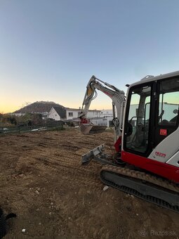 Zemné, výkopové a búracie prace s minibagrom - 2