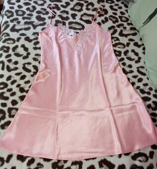 Nová nočná košeľa - 2