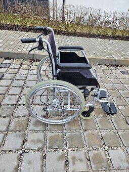 Mechanický invalidny vozík Meyra - 2