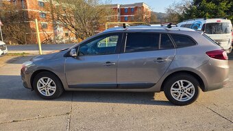 Renault Megane Combi 1.6i benzin 1.majitel model 2010 - 2