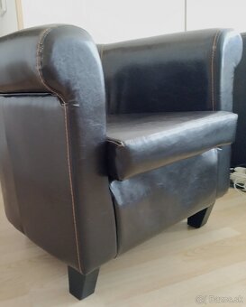 Elegantné kreslo - 2