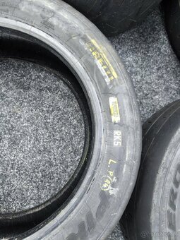 Závodné pneumatiky Pirelli 195/50 R15 - 2