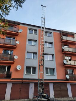 Mobilny stavebny vytah Bocker - 2