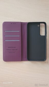 Samsung Galaxy S22 - 2