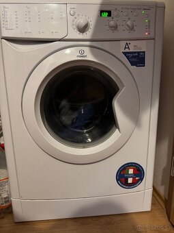 Automatická práčka Indesit IWSD 4105 - 2