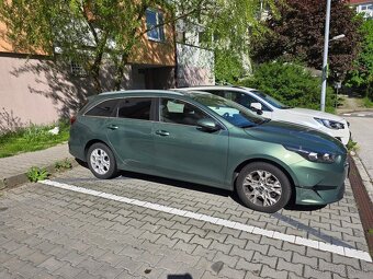 KIA CEED SW 1.6CRDI GOLD+ MHEV A/T 2023 - 2