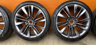 ACAMAR orig.skoda Superb3V 5x112 8j x19 ET 44 VW - 2