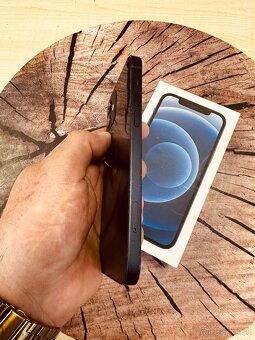 iPhone 12 black 64 batérie 100% top stav - 2