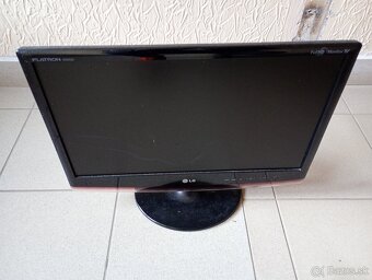 LCD monitor LG - 2