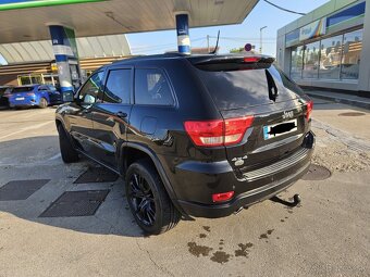 Jeep Grand Cherokee 3.0 CRD V6 OVERLAND - 2
