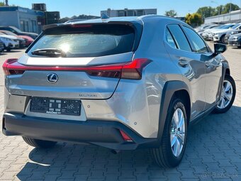 Lexus Ux - 2