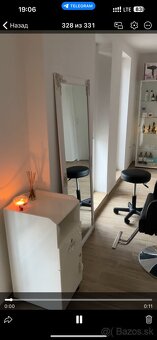 Kadernícke kreslo - 2