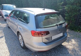 VW Passat Variant 2020 2.0 TDi 110kW, DSG, šedý, odpočet DPH - 2