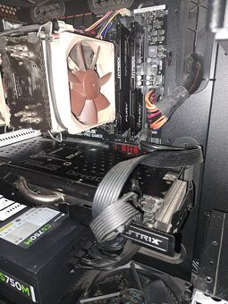 ASUS B85-PRO GAMER + i5 4690 + arctic + RAM - 2