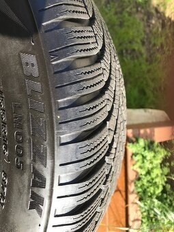 zimné Bridgestone Blizzak 195/55 r16 nájazd len 6000km - 2