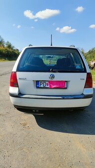 Golf 4 - 2
