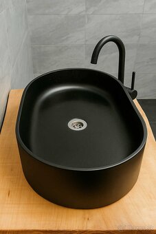 Umývadlo z Pancierového betónu B30 - 2