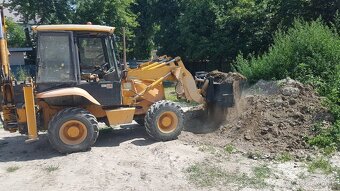 Triediaca lopata zeminy - 2